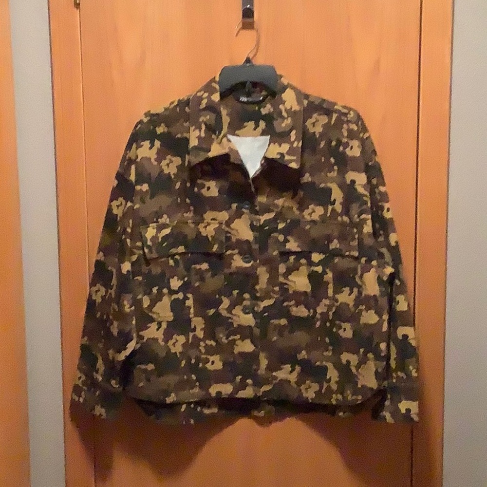 Zara camouflage print jacket XXL